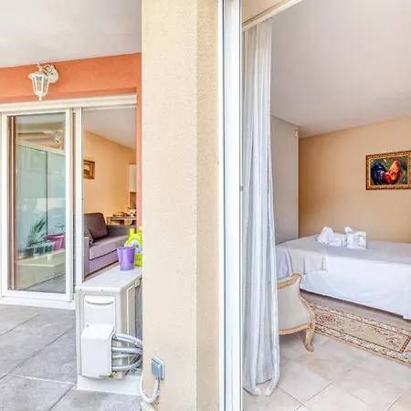 Victoria Beach Menton Exterior photo