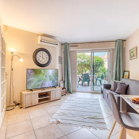 Victoria Beach Menton Exterior photo